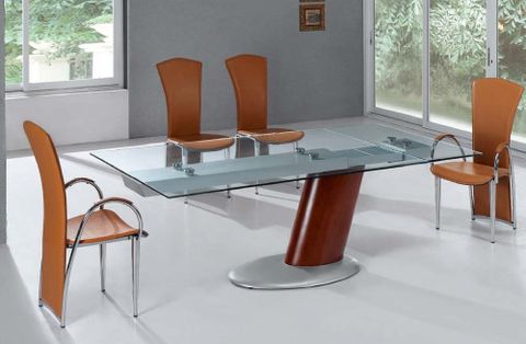 Maximizing space and style with today’s most popular extendable glass dining tables